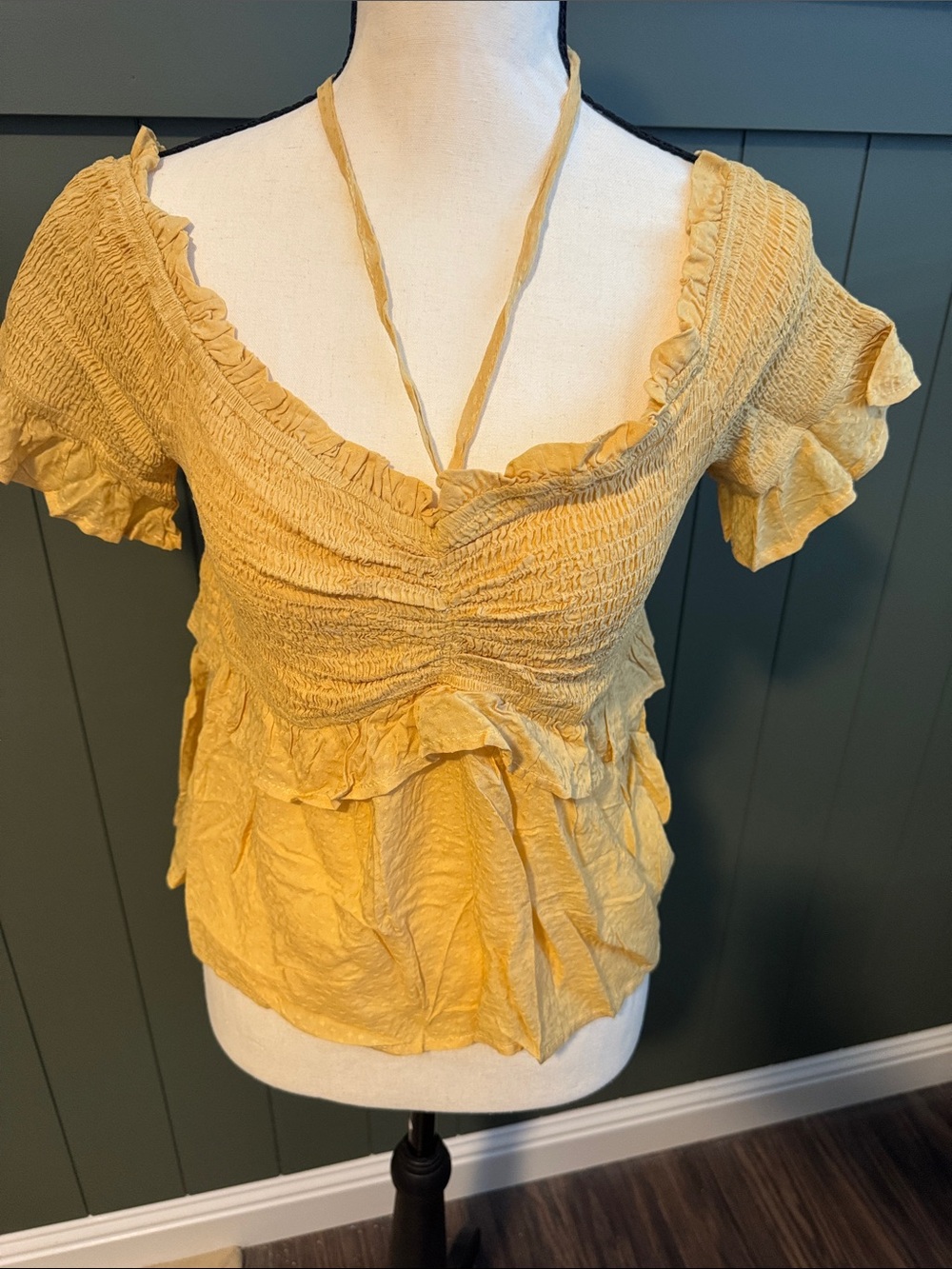 Promesa Mustard Yellow Smocked Ruffle Short Sleeve Top